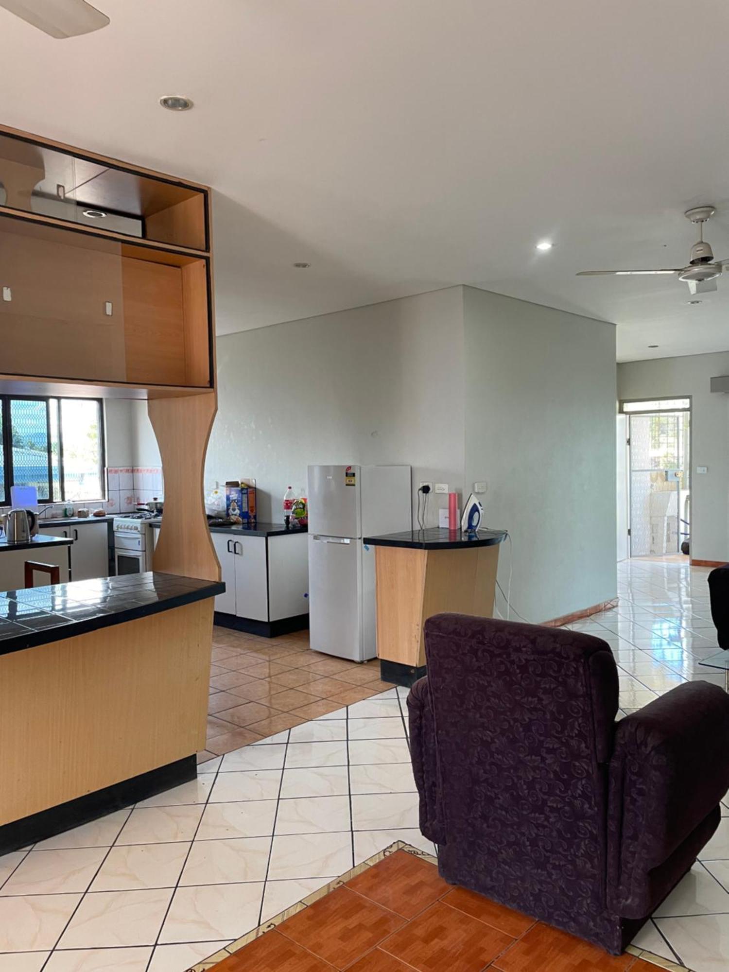 Ideal Airport Rooms Нади Екстериор снимка